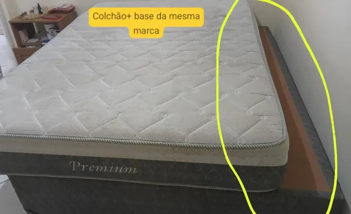Cama casal,  colchão+ base box R$700