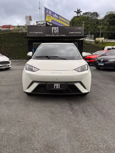BYD Dolphin Mini (Elétrico) 2025