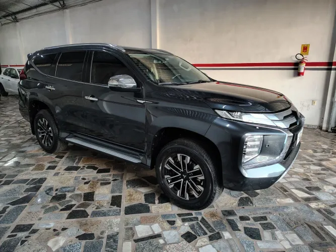 Mitsubishi Pajero Sport HPE-S 2.4 4X4 Diesel AUT 2023