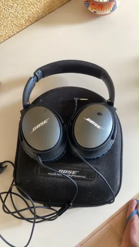 Fone Bose QuietComfort 25 (QC25) Original com Cancelamento de Ruído + Case