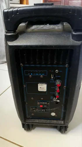 Caixa amplificada Multilaser Fujitel