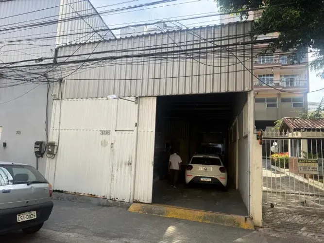 IMÓVEL COMERCIAL NO CENTRO DE NITERÓI