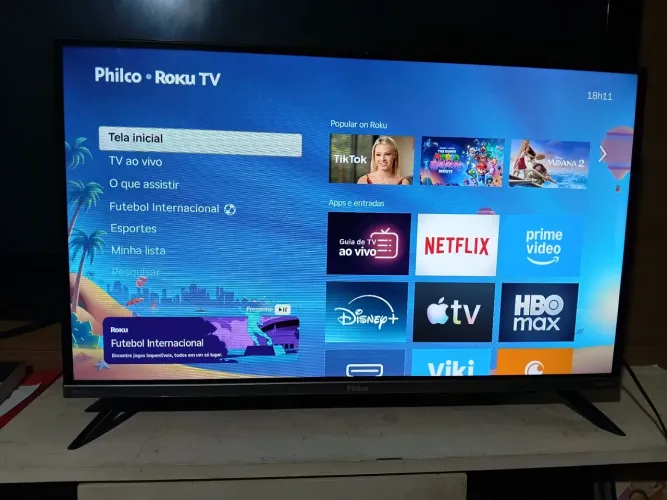 Vende-se tv philco 32 smart de barbada.