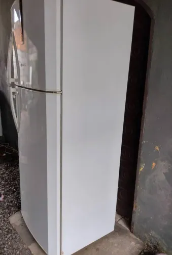 Geladeira Bosch Frost Free 440 ela não está gelando 