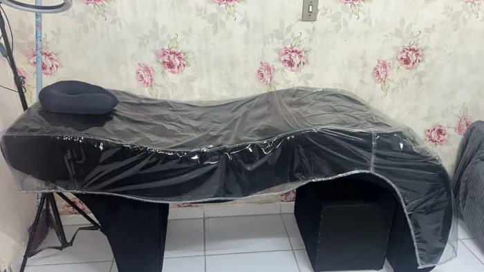 Vende se maca estética 