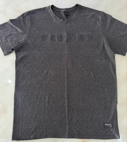 Camisa oakley GG