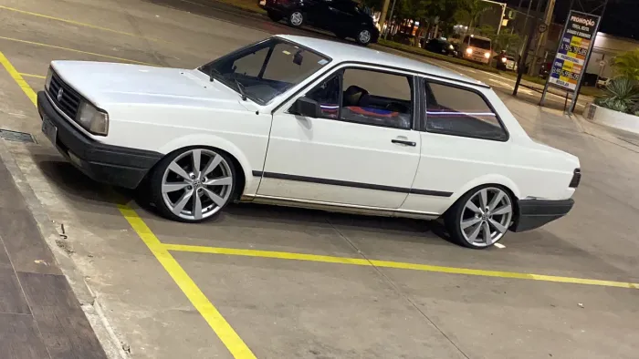Volkswagen Voyage CL 1.8 1990