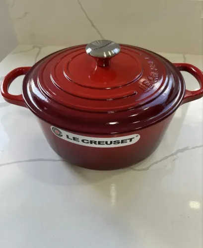 Le Creuset Signature 22cm NOVA