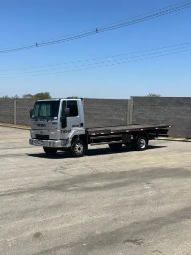 Ford 815e plataforma