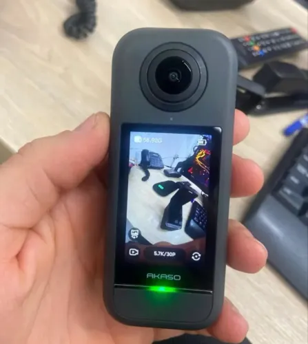 Câmera akaso 360