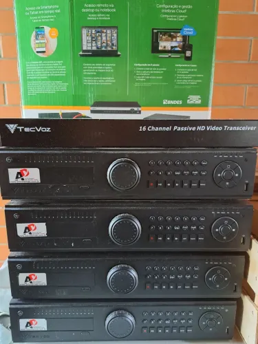 Lote de DVD com Câmeras funcionando