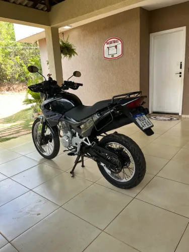 Honda NX-400 Falcon