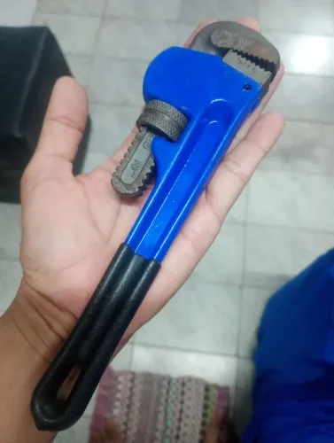 Vendo esa chave de grifo nova localização Itabaiana busca 