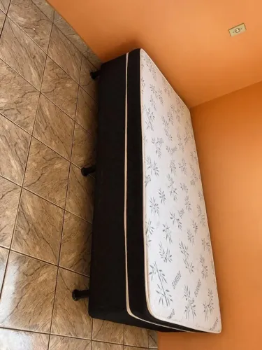 Cama de solteiro