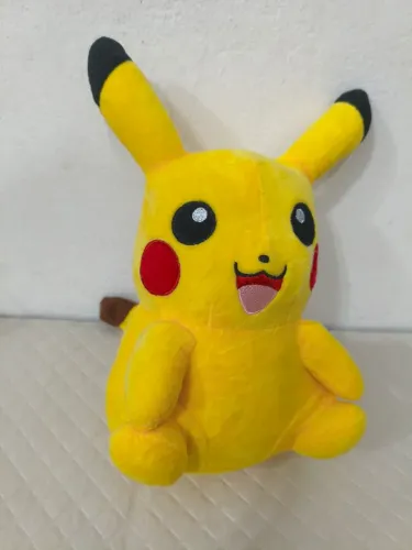 Pelúcia Pikachu Pokémon 
