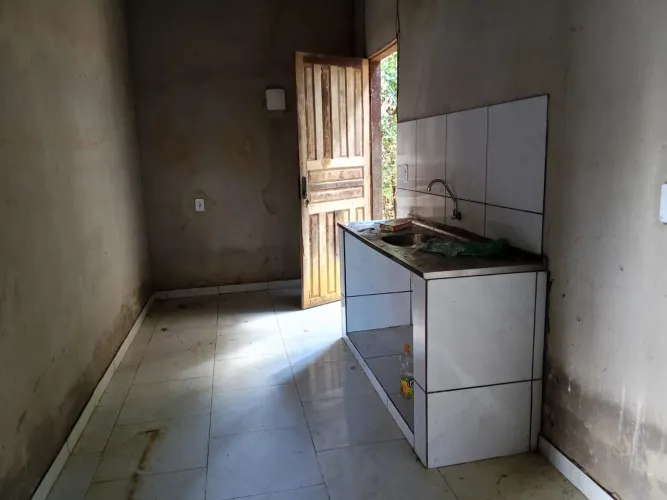 Casa com Quintal Grande em Vale dos Reis Cariacica