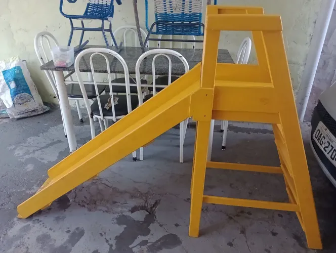 Escorregador infantil