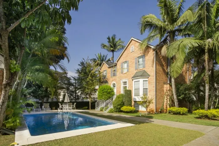 Condominio em Estilo Vitoriano Americano