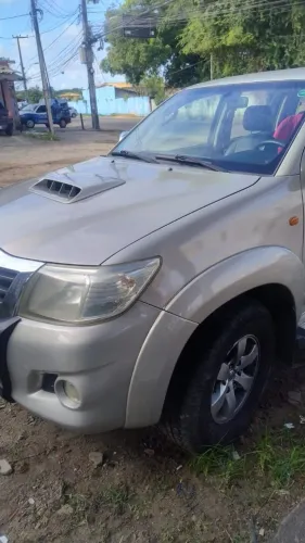 Toyota Hilux CD SR D4-d 4X4 3.0 TDI Dies Aut. 2014