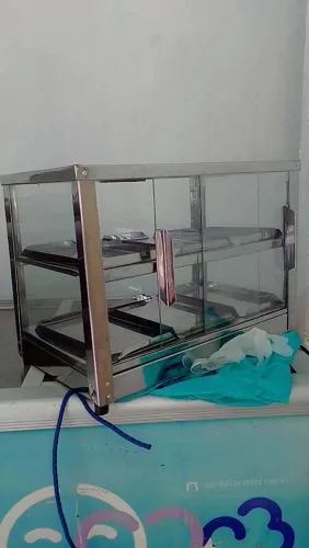 Vitrine Expositora de Vidro 2 Andares - Ideal para Salgados, Doces e Loja