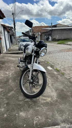 SUZUKI YES 125 EM EXCELENTE ESTADO OK