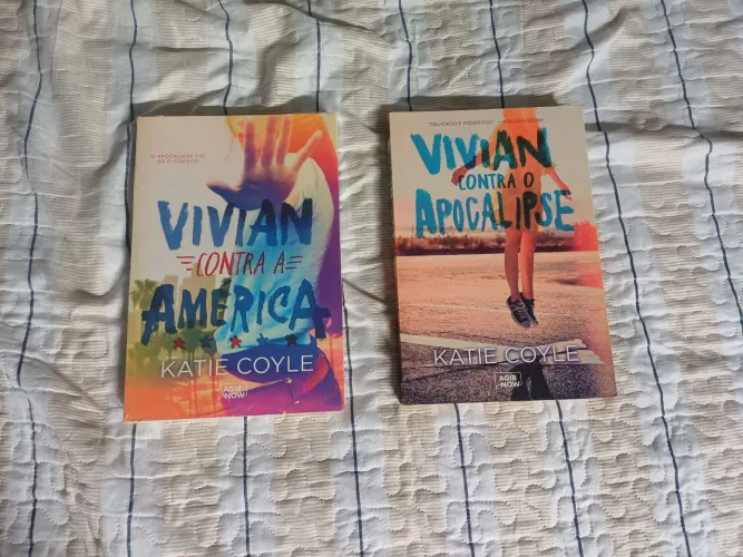 Livros - Vivian contra o Apocalipse 
