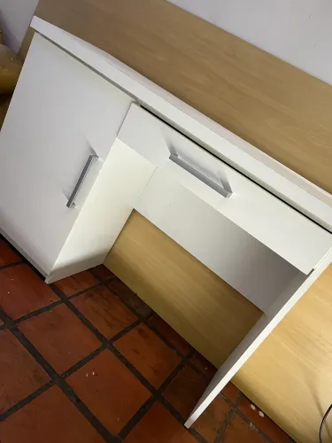 Escrivaninha p/ Quarto com Gaveta