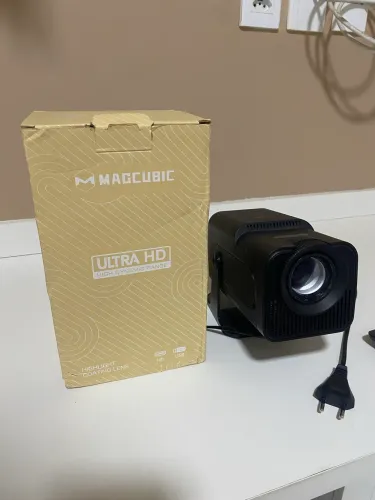 Projetor HY320 magcubic