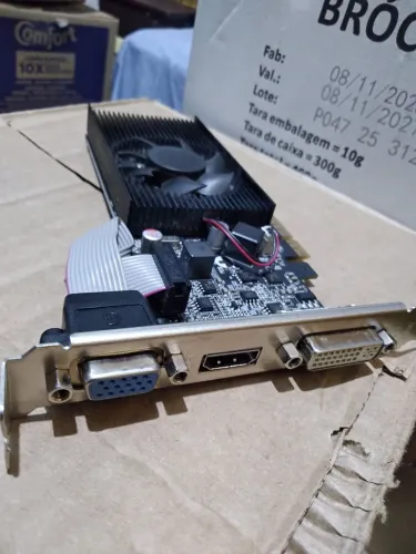 Placa De Vídeo Geforce 210 1GB