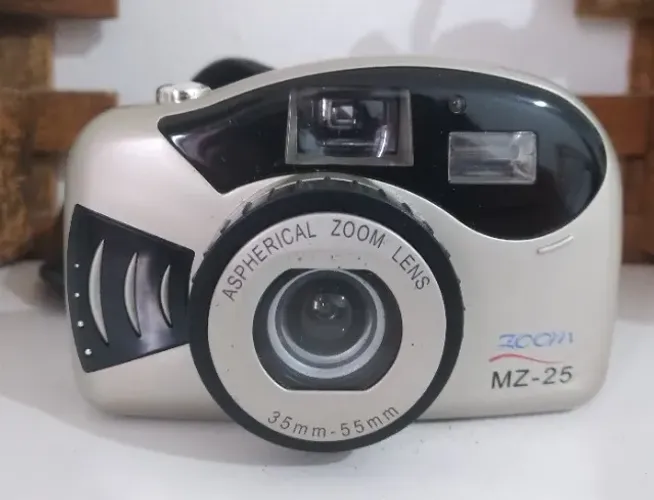 Câmera fotográfica analógica compacta Zoom MZ-25