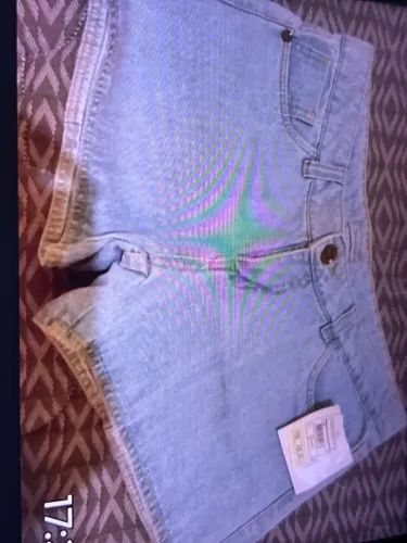 Shorts femininos com etiquetas