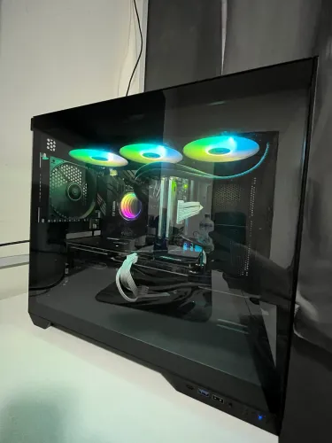 PC GAMER NOVO RYZEN 5 5500x3d + RX 7600