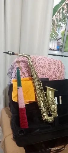 Saxofone VEDO