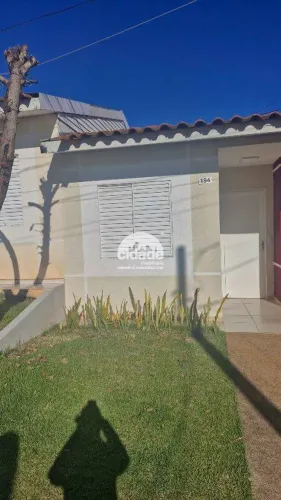 Casa para aluguel, 2 quartos, Parque Verde - Cascavel/Pr