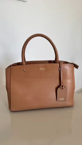 Bolsa Arezzo Couro Media