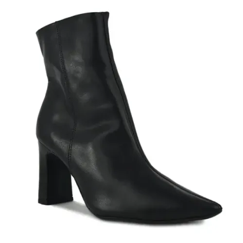 Bota salto preto