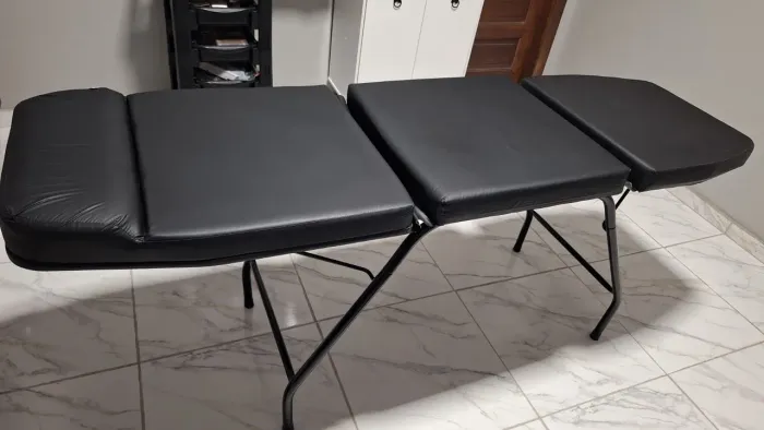 Vende-se maca 3 posições