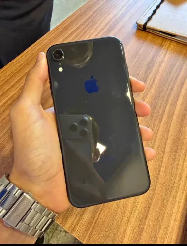 iPhone XR 