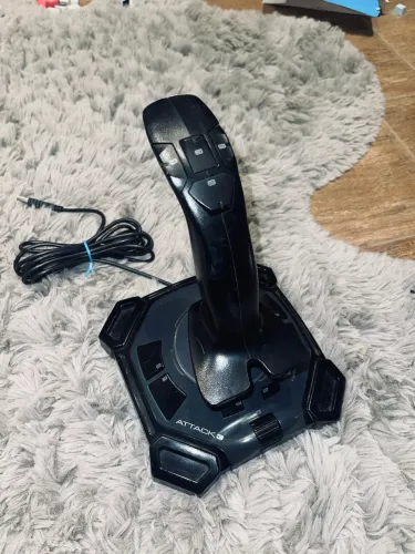 Joystick Logitech Attack 3