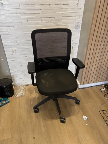 Cadeira escritório ergonômica