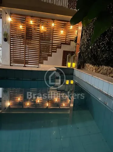 Casa de condomínio com 3 quartos