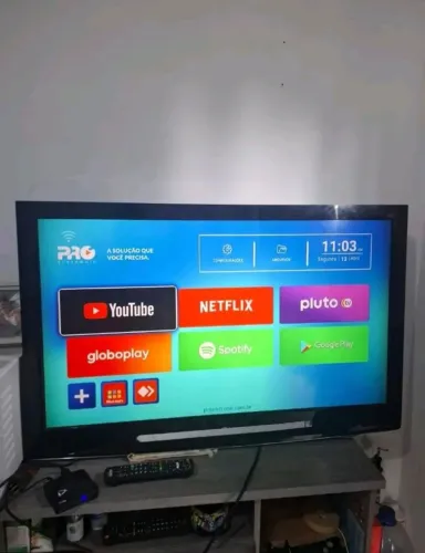 Tv LG 42" com SmartPRO 4KHD