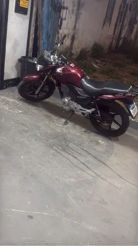 Moto Titan ex 2011