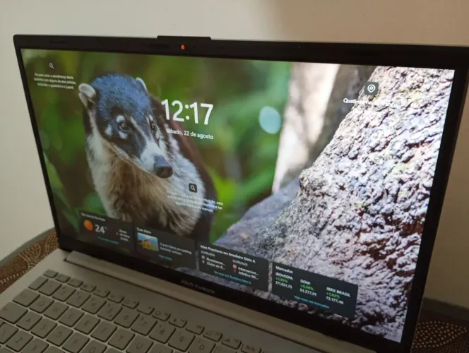 Troco ou vendo notebook Asus vivobook 15 por celular
