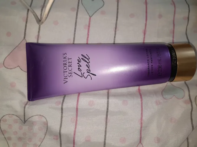 Creme Victoria's Secret Love Spell 