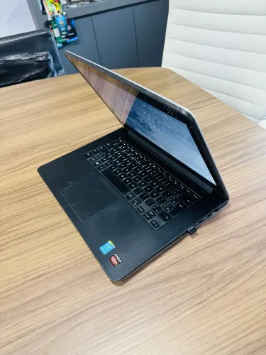 Notebook Dell i7 4ª geração - 8GB de RAM, Touch Screen