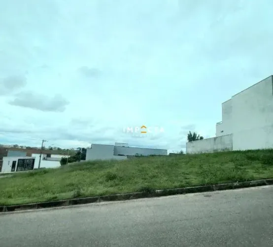 Terreno à venda, 376 m² por R$ 280.000 - Serra Morena - Pouso Alegre/MG