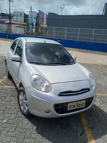 Nissan March S 1.0 16V Flex Fuel 5P 2013