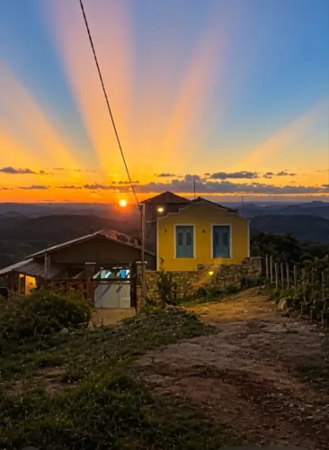 Chalé exclusivo sustentável vista privilegiada
