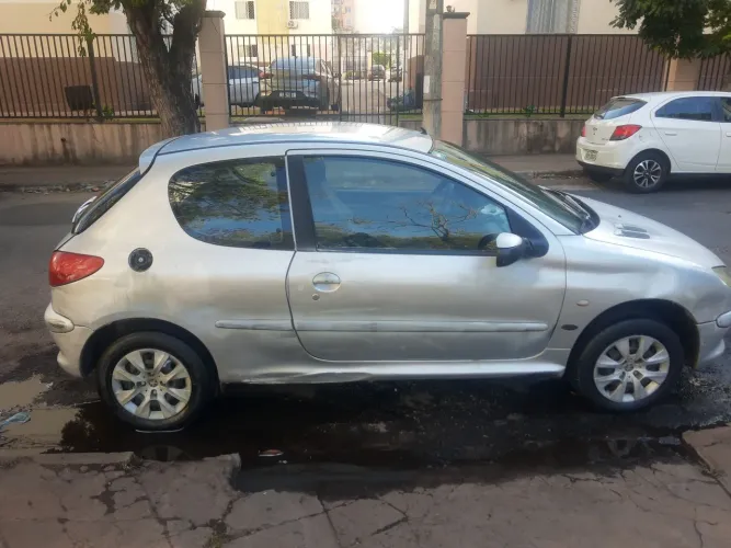 Peugeot 206 Soleil 1.6 3P 2000